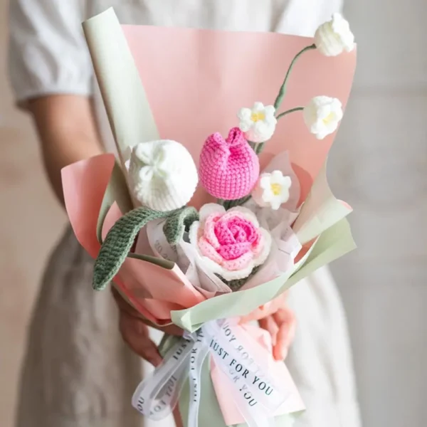 Organic Dutch Tulip Crochet Kit