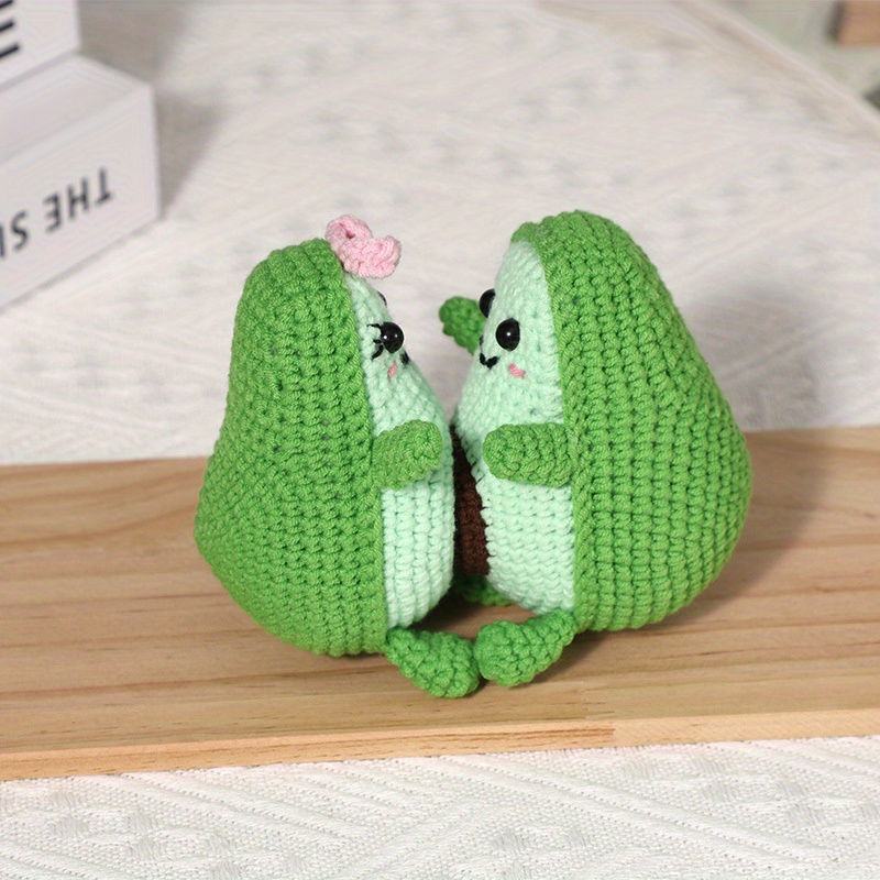 Step-by-Step Instructions for 2-Style Avocado Crochet Kit