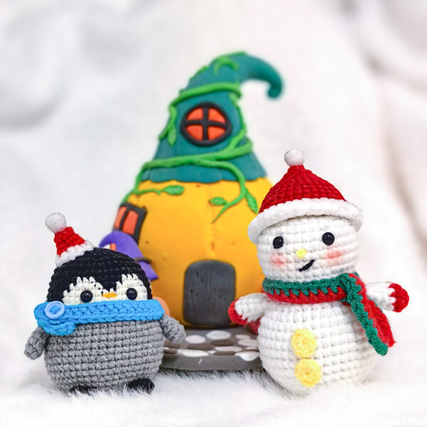 Christmas Penguin Snowman Crochet Kit for Beginners