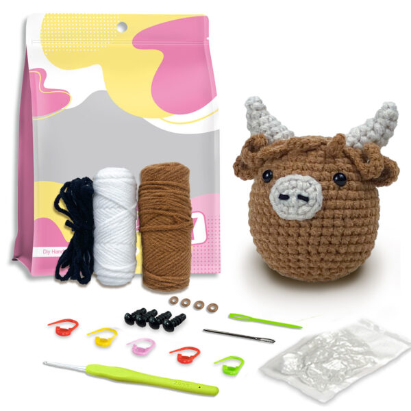 handmade gift kit Beginner highland cow crochet step-by-step tutorial