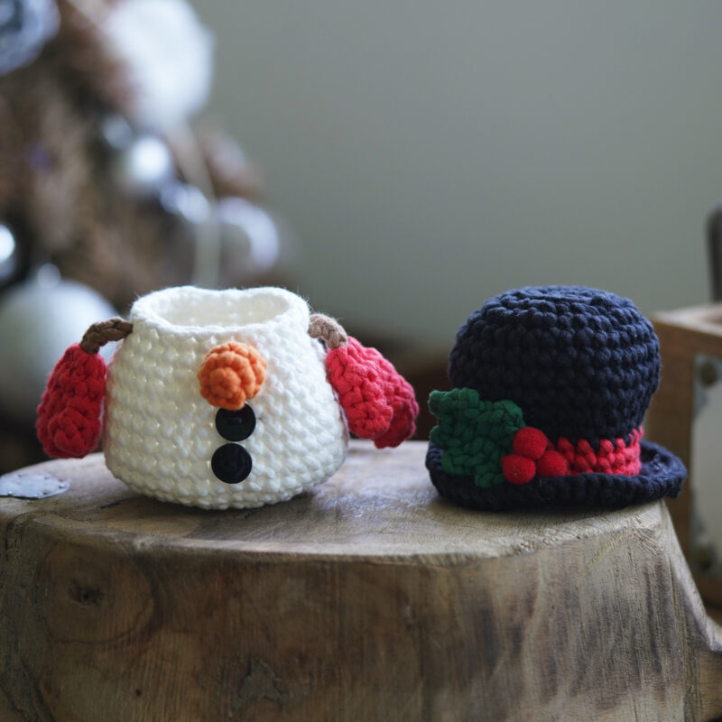 Snowman storage box crochet kit as handmade christmas gift
